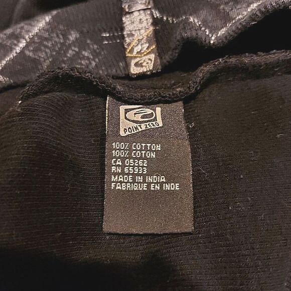 Point Zero navy abstract argyle sweater - Picture 10 of 11